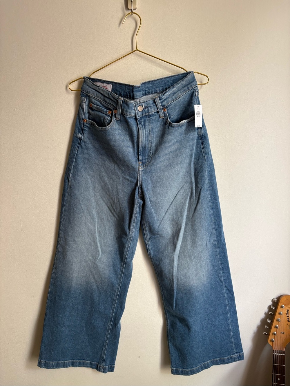 GAP 29/8 LONG High Rise Stride Ankle Wide-Leg Jeans in Light Blue Wash